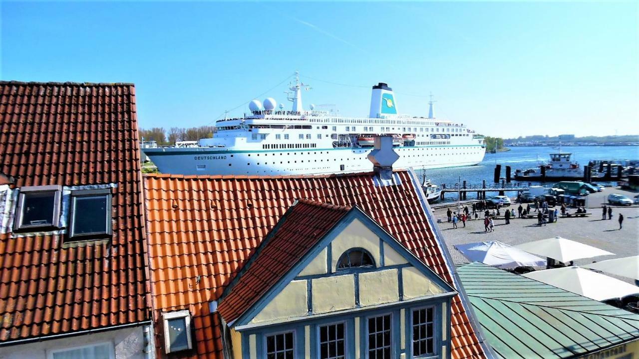 Rooming24, Kleine Pension Lübeck Exterior foto